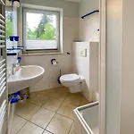 Gruppenhaus Wiesengefluester - Familienfreundlich, Strandnah Und Mit Garten Röbel