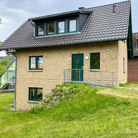 Hébergement de vacances Gruppenhaus Wiesengefluester - Familienfreundlich, Strandnah Und Mit Garten Röbel