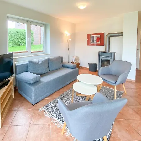 Gruppenhaus Wiesengefluester - Familienfreundlich, Strandnah Und Mit Garten * Röbel