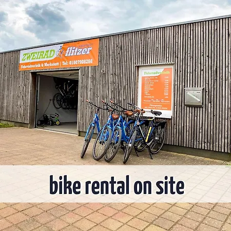 Gruppenhaus Wiesengefluester - Familienfreundlich, Strandnah Und Mit Garten Röbel