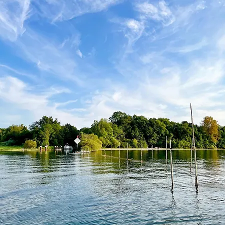 Gruppenhaus Wiesengefluester - Familienfreundlich, Strandnah Und Mit Garten Röbel